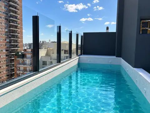 Monoambiente a Estrenar con Balcón aterrazado y vista abierta. Piscina y Amenities