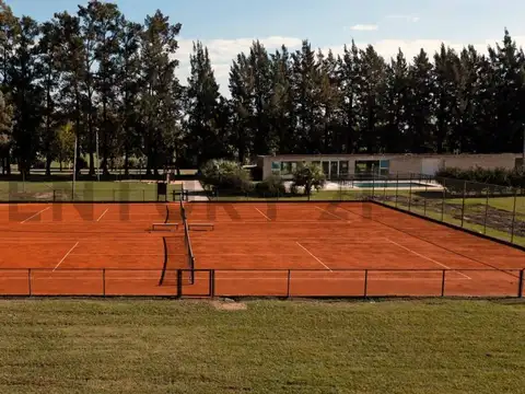 Horacio Quiroga 2800 , Piso 0