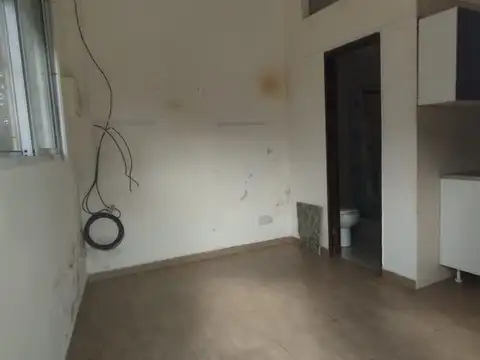 Depto Tipo Casa en Alquiler en Villa Martelli, $ 350.000