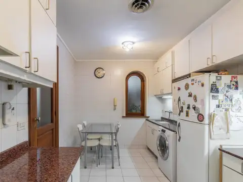 Depto Tipo Casa 4 ambientes con 2 baños
