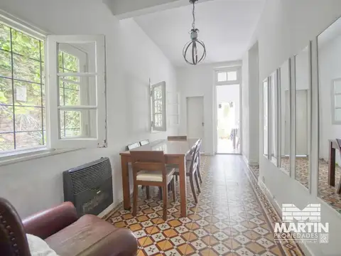 Casa en Venta en Vicente López Vías / Maipú, USD 450.000