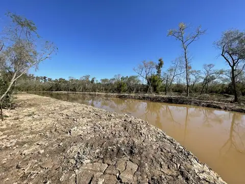 Arroyo Arroyon , Piso 0