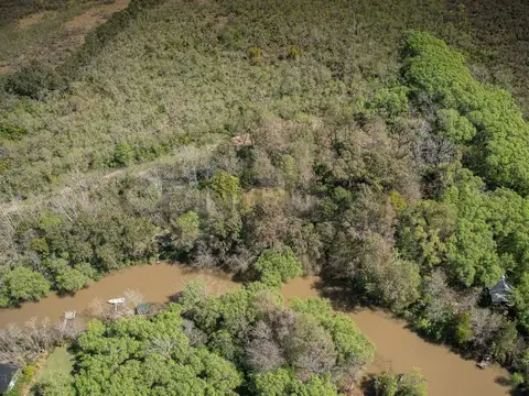 Venta 3 Lotes Canal Privado Arroyo Arroyon