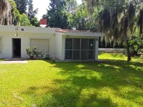 VENTA CASA EN PUEBLO ESTHER CON AMPIO PARQUE