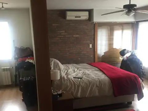 Casa en Venta con 4 cocheras