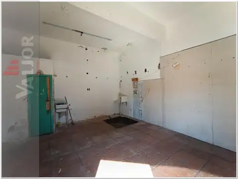 Local en Venta 60 años