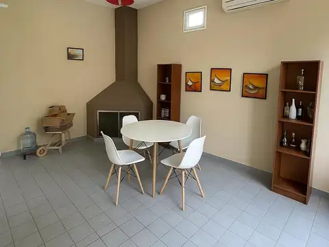 CASA EN VENTA PILAR 3 AMBIENTES DOBLE LOTE