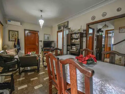 Casa en Venta en Temperley, USD 195.000