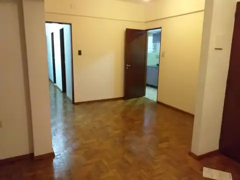 Hermoso Departamento en Venta en Eva Peron 2800