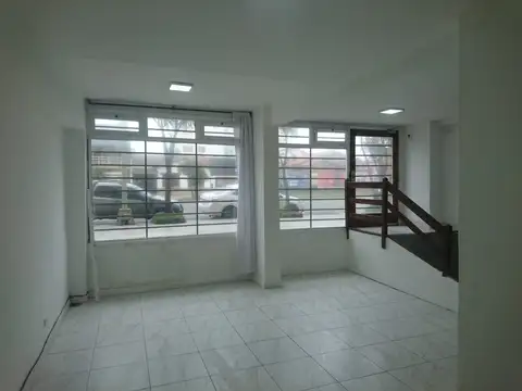Local en Alquiler en La Perla Norte, $ 1.500.000