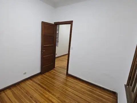 Departamento 5 ambientes con 2 baños