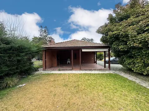 Casa en Venta con 5 cocheras