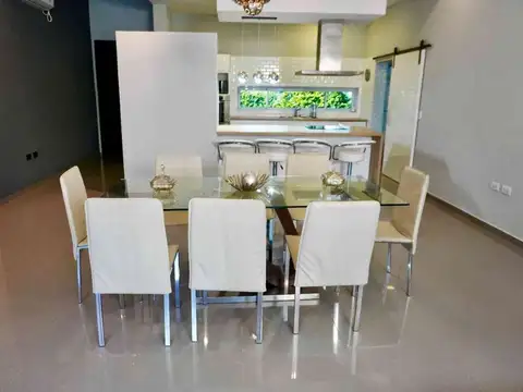Casa en Venta en Santa Rosa, USD 395.000