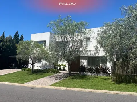 Casa en Venta de 5 dormitorios