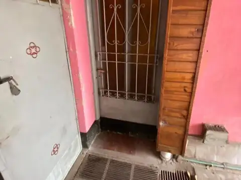 VIVIENDA CON LOCAL