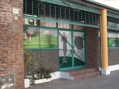 Local en Alquiler en Pompeya, CABA