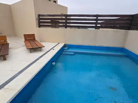 Departamento en Alquiler Dúplex  Pileta Praia Portezuelo