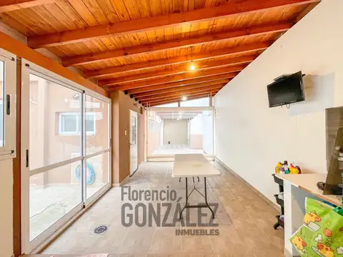 Depto Tipo Casa en Venta de 4 ambientes