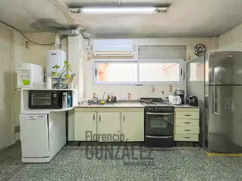 Depto Tipo Casa en Venta 50 años