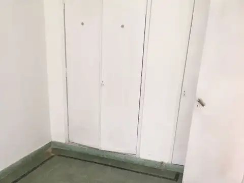 Casa en Alquiler con 1 cochera