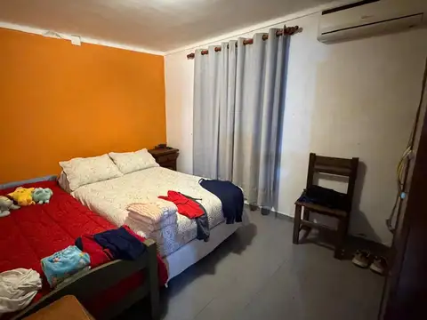 VENTA CASA B° SUR - LA RIOJA ESQ. ZIMMERMANN