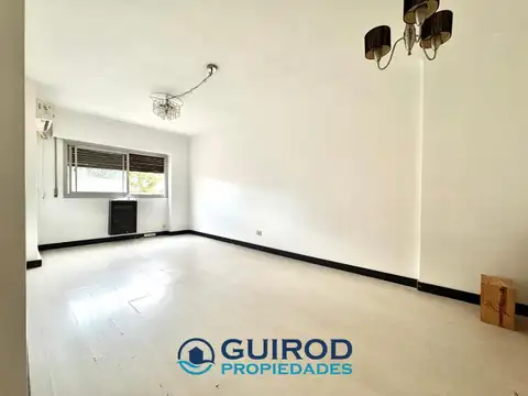 VENTA DEPARTAMENTO 4 AMBIENTES CON BALCON EN VILLA DEL PARQUE
