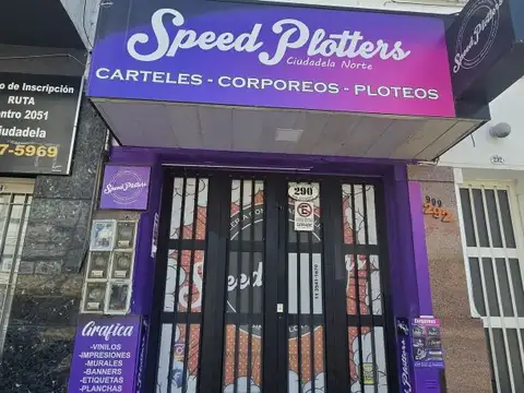 LOCAL 90 m2 CENTRO COMERCIAL CIUDADELA CON POSIBILIDAD DE VIVIENDA