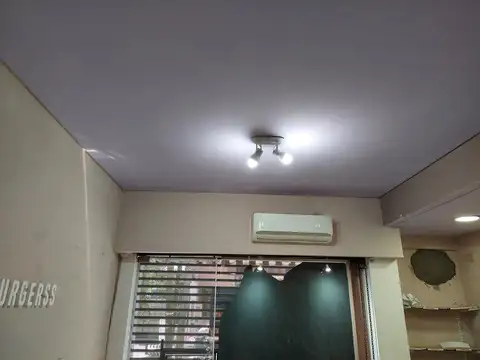 Martin Fierro 87 - Local en venta