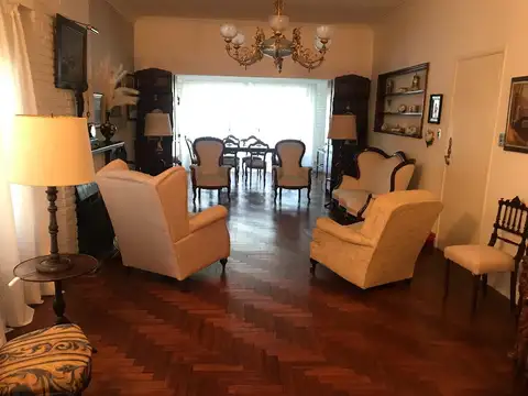 Casa en Venta en Lomas De Zamora, USD 330.000