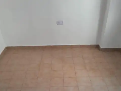 Departamento de dos ambientes en zona céntrica La Plata