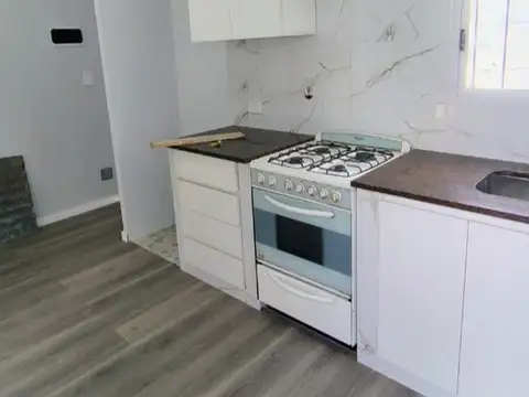 Depto Tipo Casa en Venta de 2 ambientes