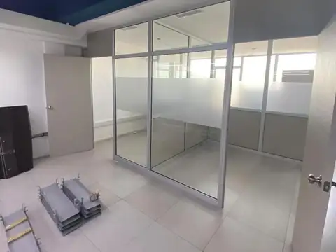 Oficina Monoambiente con 2 baños