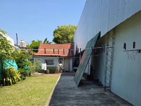 Galpon en Alquiler 17,83  mts Frente