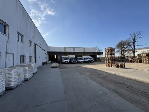VENTA NAVE GALPON COLECTORA CIRCUNVALACION CORDOBA zona norte OPORTUNIDAD