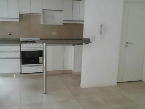 Departamento en Alquiler en Caballito Norte, $ 900.000