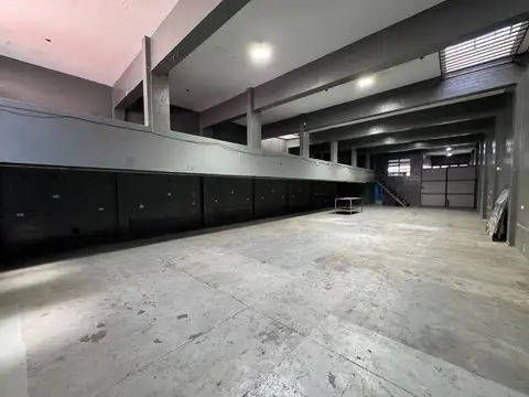 Galpon en Alquiler en Lomas del Mirador, $ 4.000.000