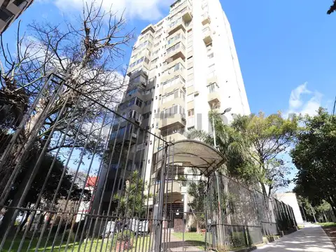 Departamento 3 amb En Venta En Flores