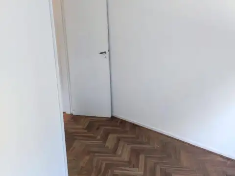 Av. De Los Incas 4292 , Piso 1