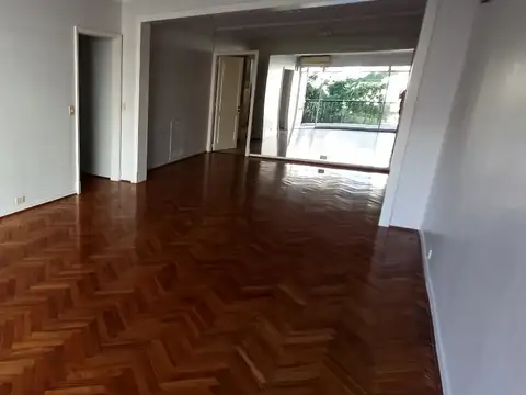 Departamento en Alquiler de 4 ambientes