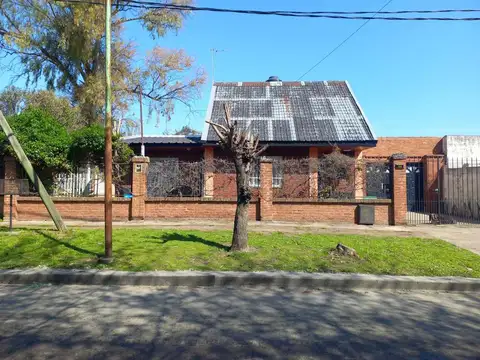 CASA 4 AMB CON JARDIN VENTA SAN JOSE TEMPERLEY