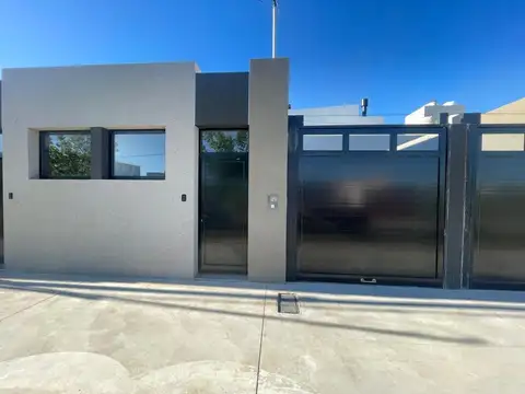 Malvinas Argentinas 1400