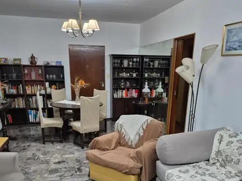 Departamento 4 ambientes con 3 baños