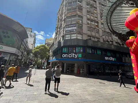 Oficina en Alquiler en Centro, $ 1.500.000