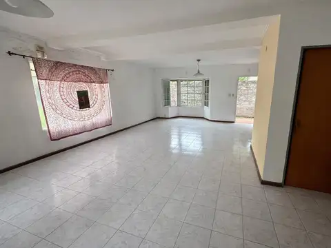 Casa en Venta en Granadero Baigorria, USD 155.000