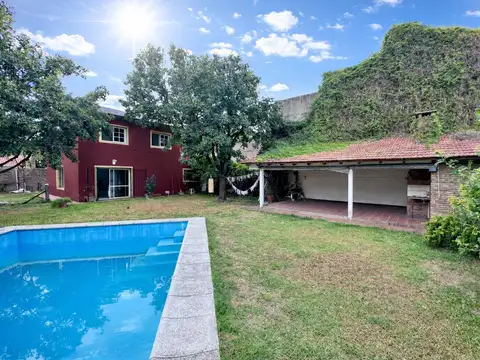 Casa en Granadero Baigorria