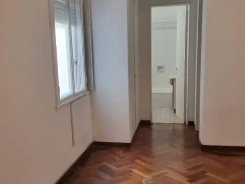 José Cubas e/ Emilio Lamarca y San Nicolás