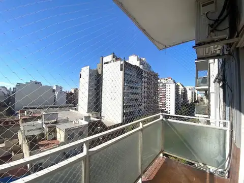 DEPARTAMENTO 3 AMBIENTES CON BALCON + COCHERA