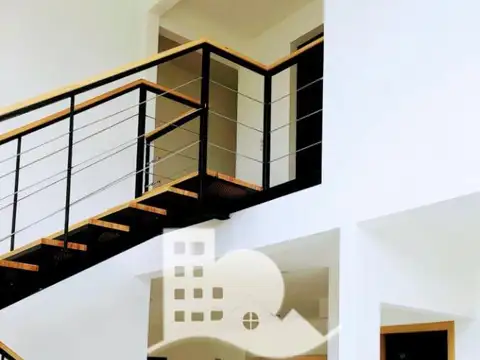 Casa a la venta en barrio cerrado Las Golondrinas, Hudson.