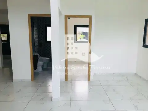 Casa en Venta en Las Golondrinas, USD 280.000