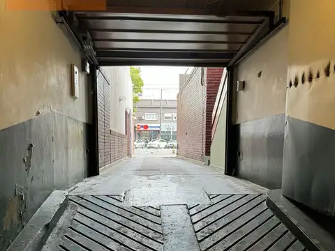 Av. de Mayo al 300